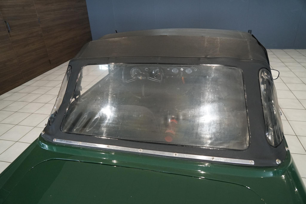 36091624-16.jpg