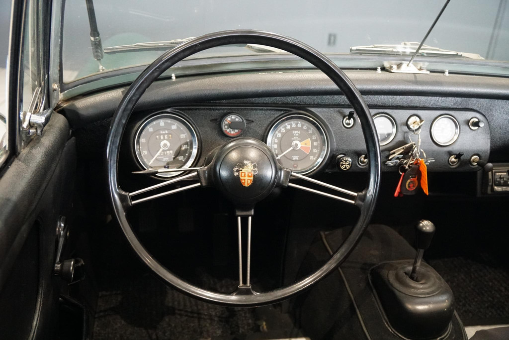 36091624-8.jpg