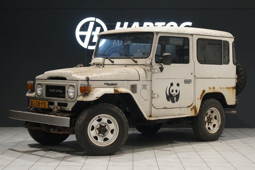 42815117-0.jpg