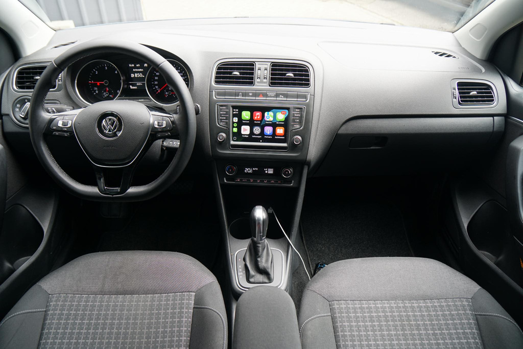 45990740-3.jpg