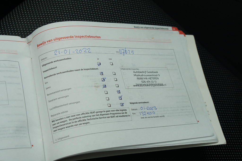 46401177-14.jpg