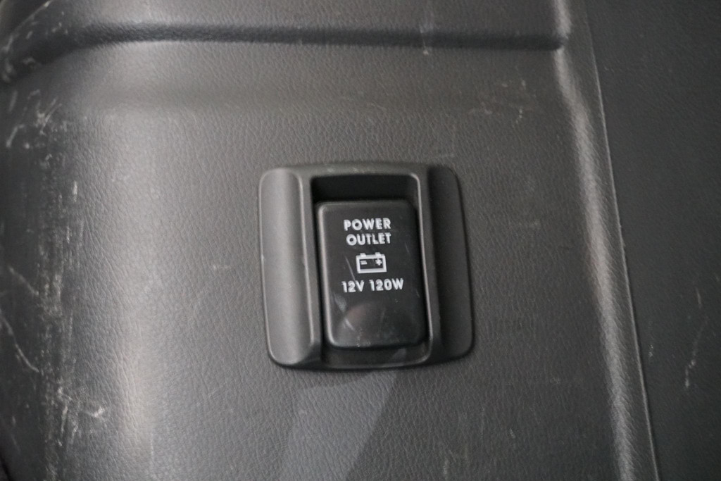 50474652-15.jpg