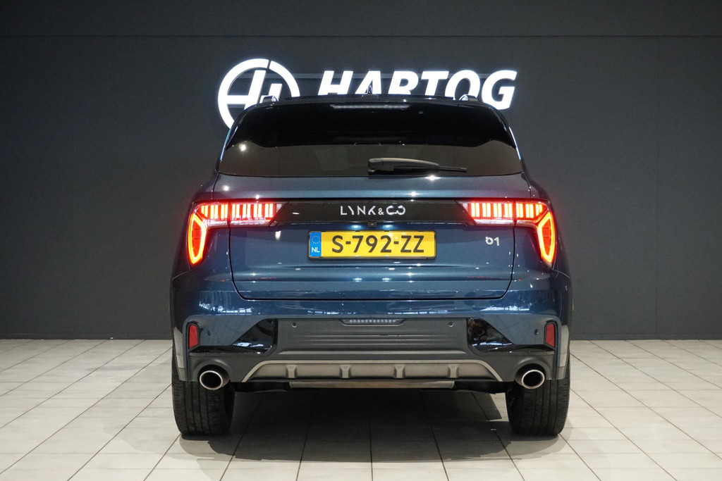 51181294-10.jpg