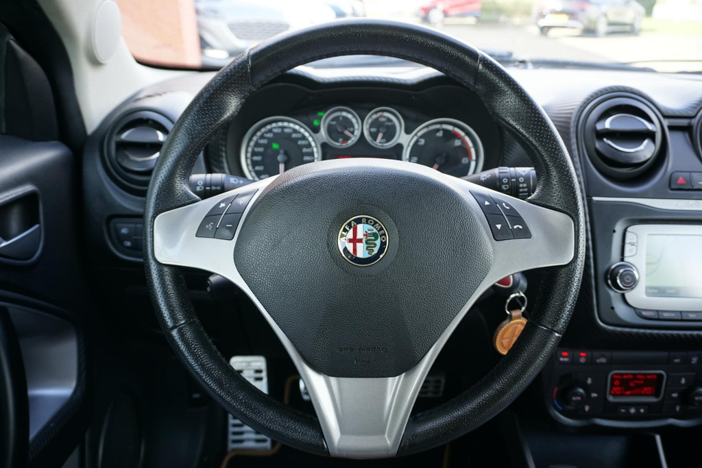 52482110-18.jpg